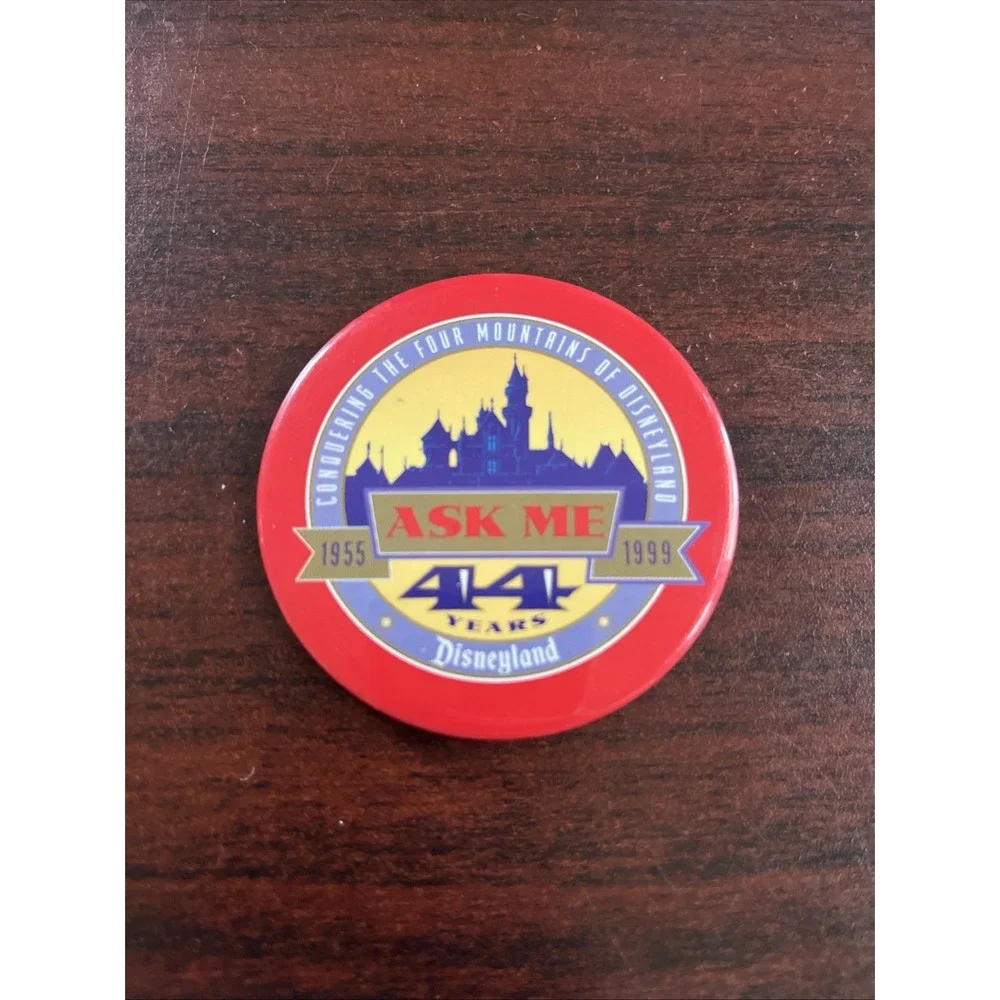 Disneyland‎ 44 Years 1955-1999 Button Pin